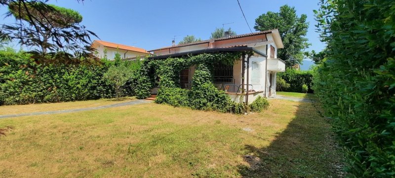 Casa geminada em Forte dei Marmi