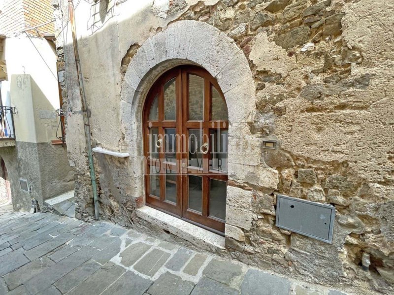 Historisch appartement in Manciano