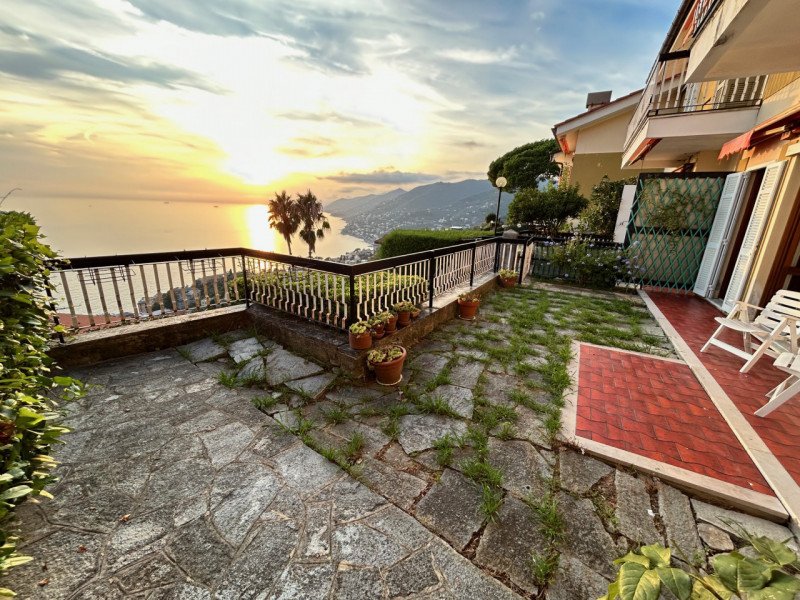 Apartamento em Camogli