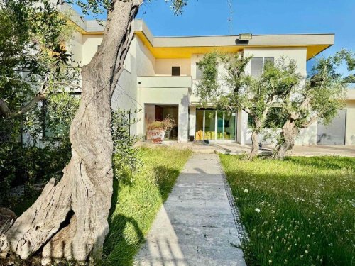 Villa i Bari