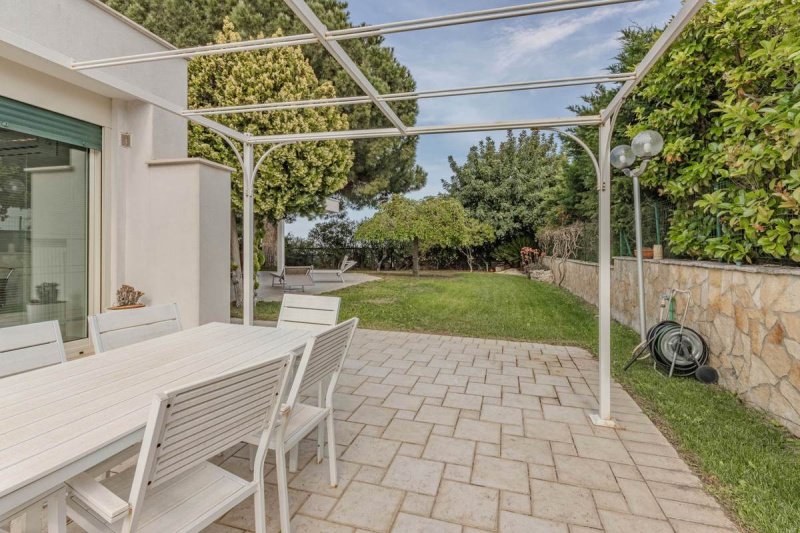 Moradia em Noicattaro