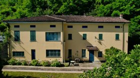 Casa histórica em Sarezzano