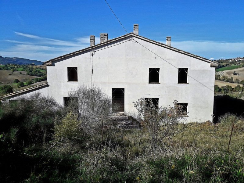 Cabaña en Cingoli