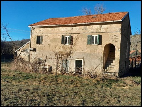 Casa en Pontinvrea