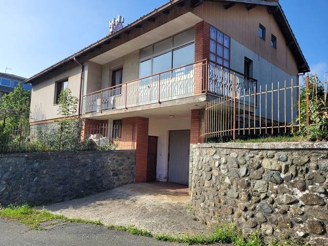 Villa a Pontinvrea