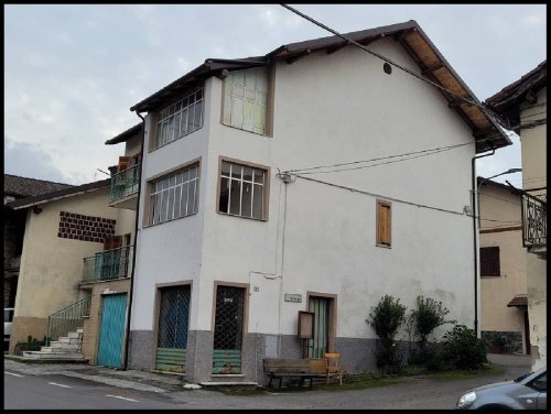 Casa indipendente a Mioglia