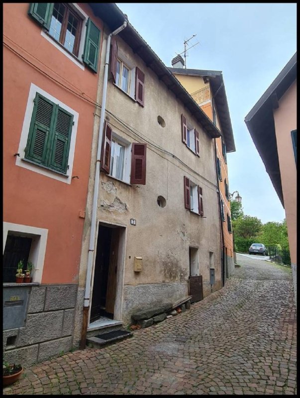 Radhus i Sassello
