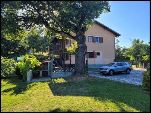 苗利亚半独立房屋