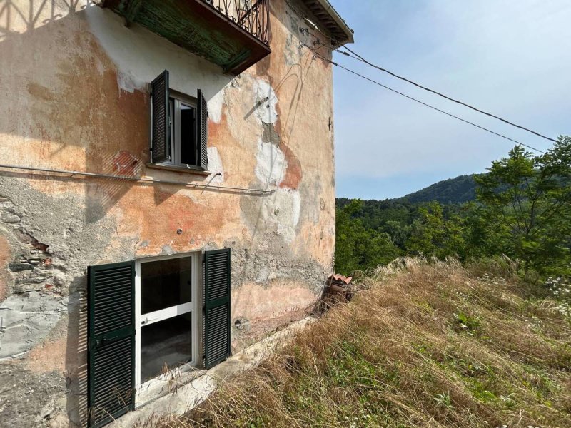Casa geminada em Piana Crixia