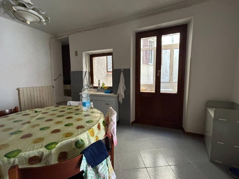 罗卡维尼亚莱半独立房屋