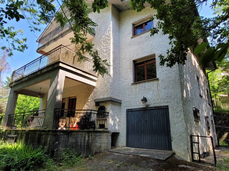 Parhus i Pontinvrea