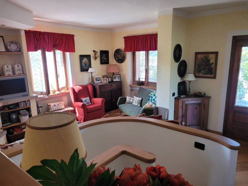Villa in Mioglia
