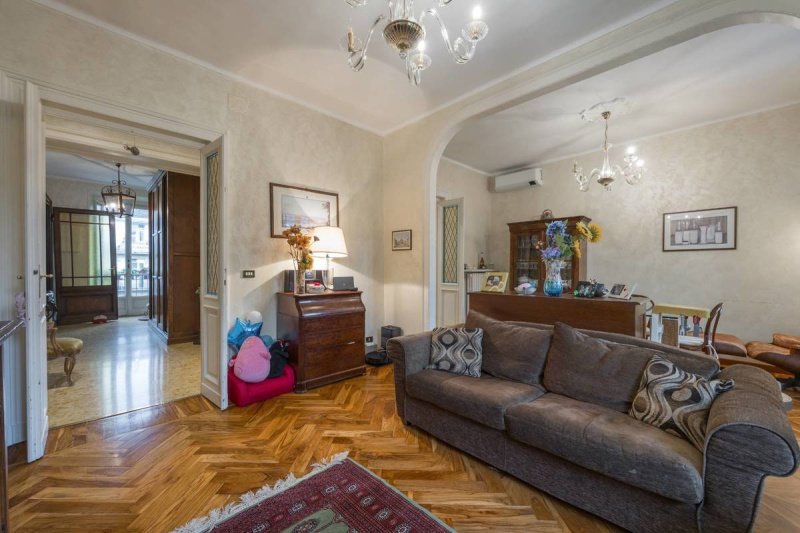 Apartamento em Turim