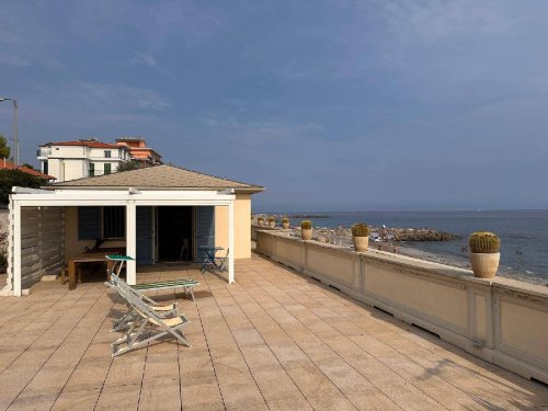 Вилла в Рива-Лигуре