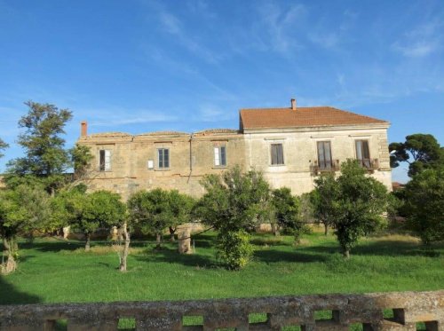 斯坎扎诺约尼科乡间房屋