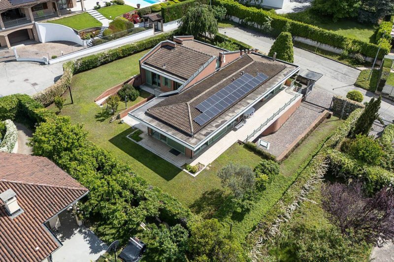 Villa in Trofarello