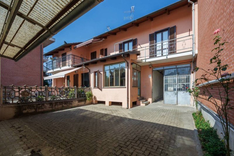 Casa independiente en Moncalieri