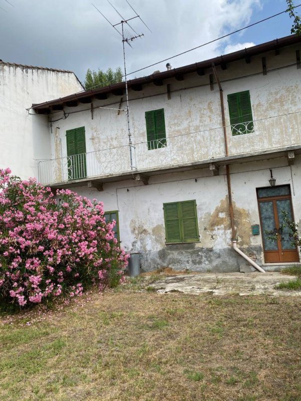 Vrijstaande woning in Montiglio Monferrato