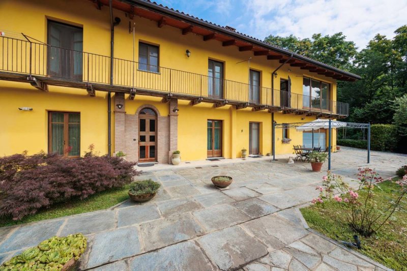 Maison jumelée à Castagneto Po
