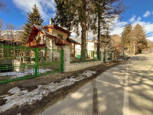 Villa in Bardonecchia