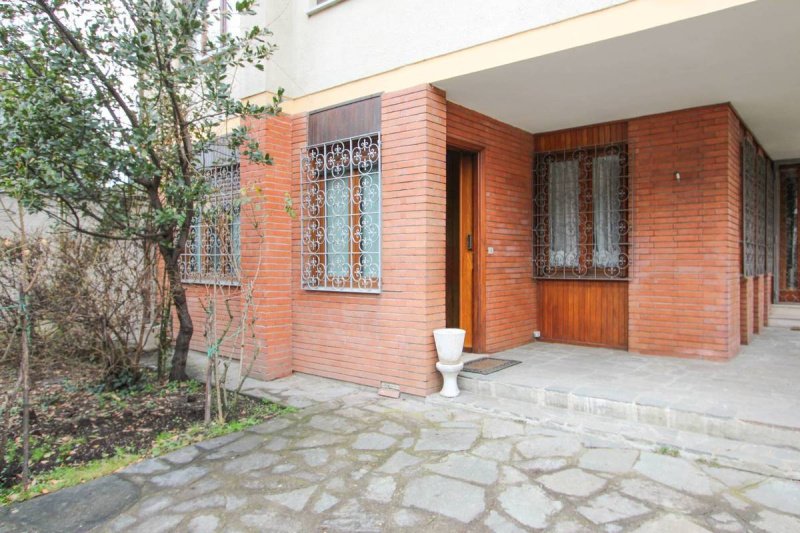 Vrijstaande woning in Susa