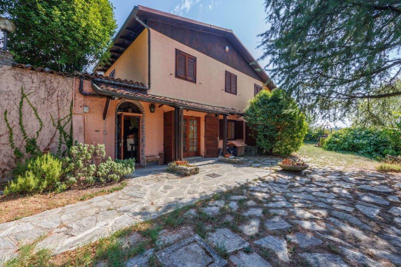 Villa a Baldissero Torinese