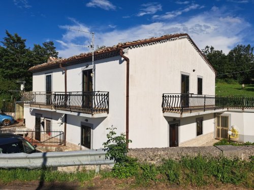 Vrijstaande woning in Guardiaregia