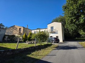 马基亚戈德纳独栋房屋