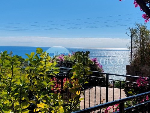 奥斯佩达莱蒂联排别墅