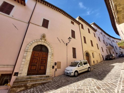 Appartement à Nocera Umbra