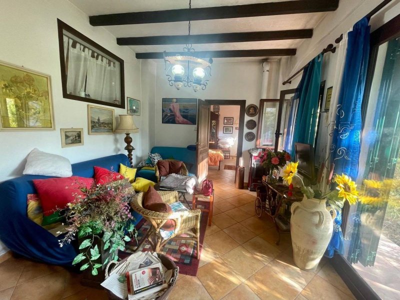 Apartment in Apricale