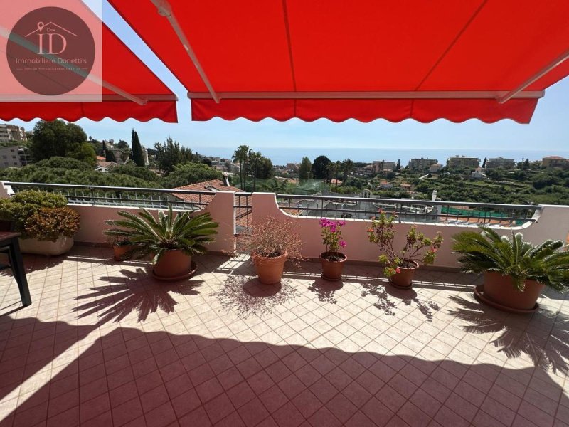 Ruimte/zolderkamer in Sanremo