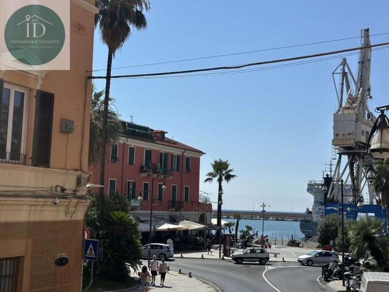 Apartamento em Impéria