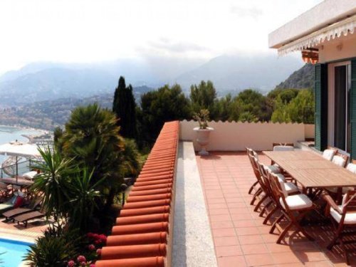 Moradia em Ventimiglia