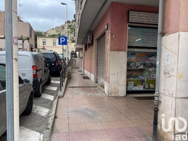 Zakelijk onroerend goed in Cagliari