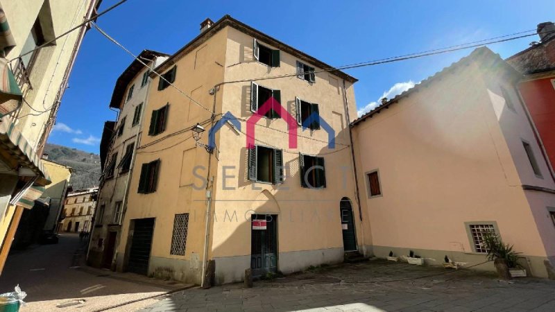 Edificio en Borgo a Mozzano