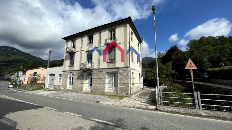 佩斯卡利亚公寓