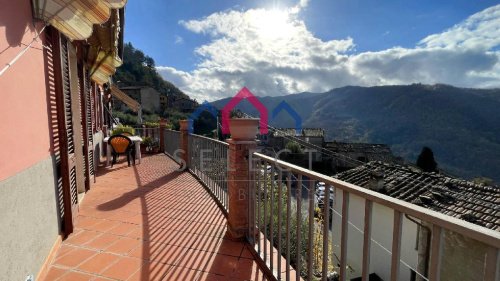 Semi-detached house in Bagni di Lucca