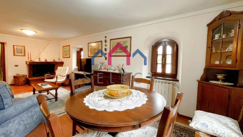 2 Bedrooms Semi-detached house for sale in Borgo A Mozzano [810555] | Gate-away®
