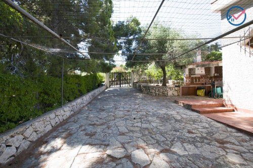 Вилла в Кастелламмаре-дель-Гольфо