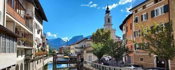 Oud boerderijtype in de alpen in Borgo Valsugana