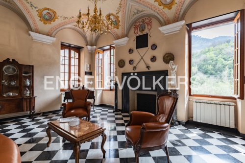 Historisches Haus in Stellanello