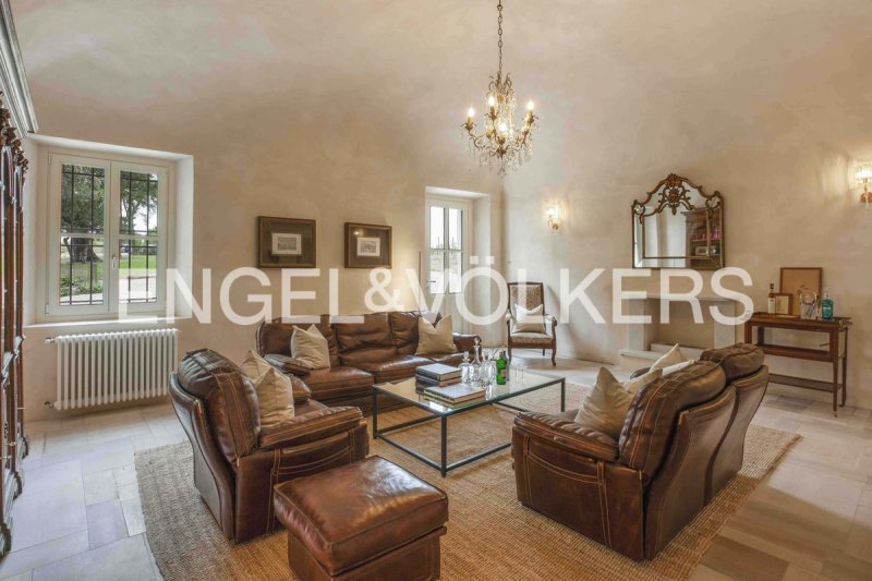 罗西尼亚诺蒙费拉托独栋房屋