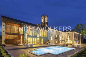 罗西尼亚诺蒙费拉托独栋房屋