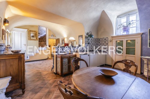 Casa indipendente a Toirano