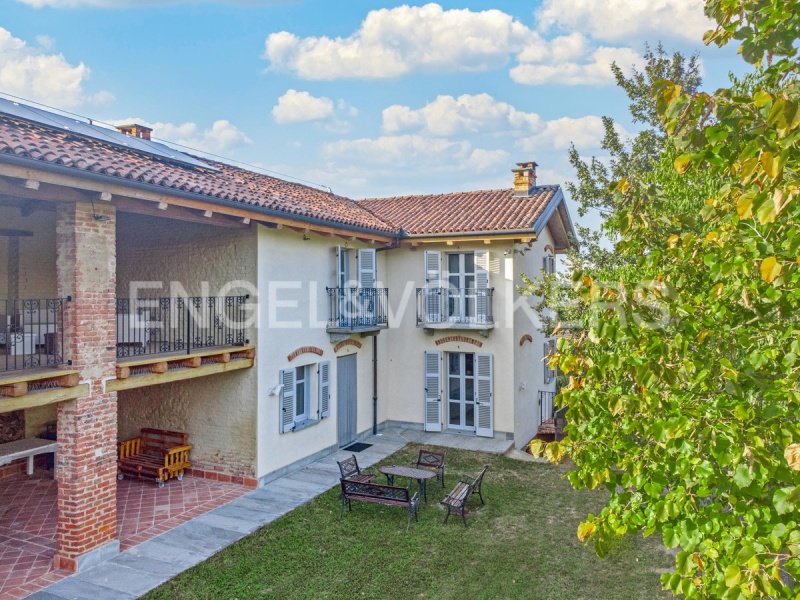 Casa di campagna a Rocca d'Arazzo