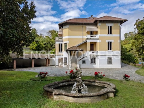 Villa in Asti