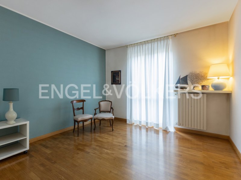 Apartamento em Asti