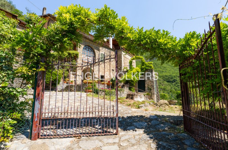 Historisches Haus in Castelbianco