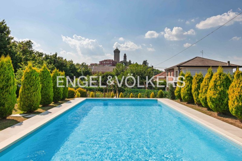 Villa en Perletto